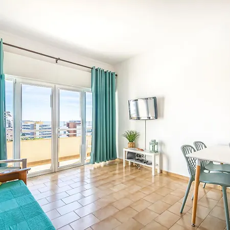 Beguest Da Rocha شقة